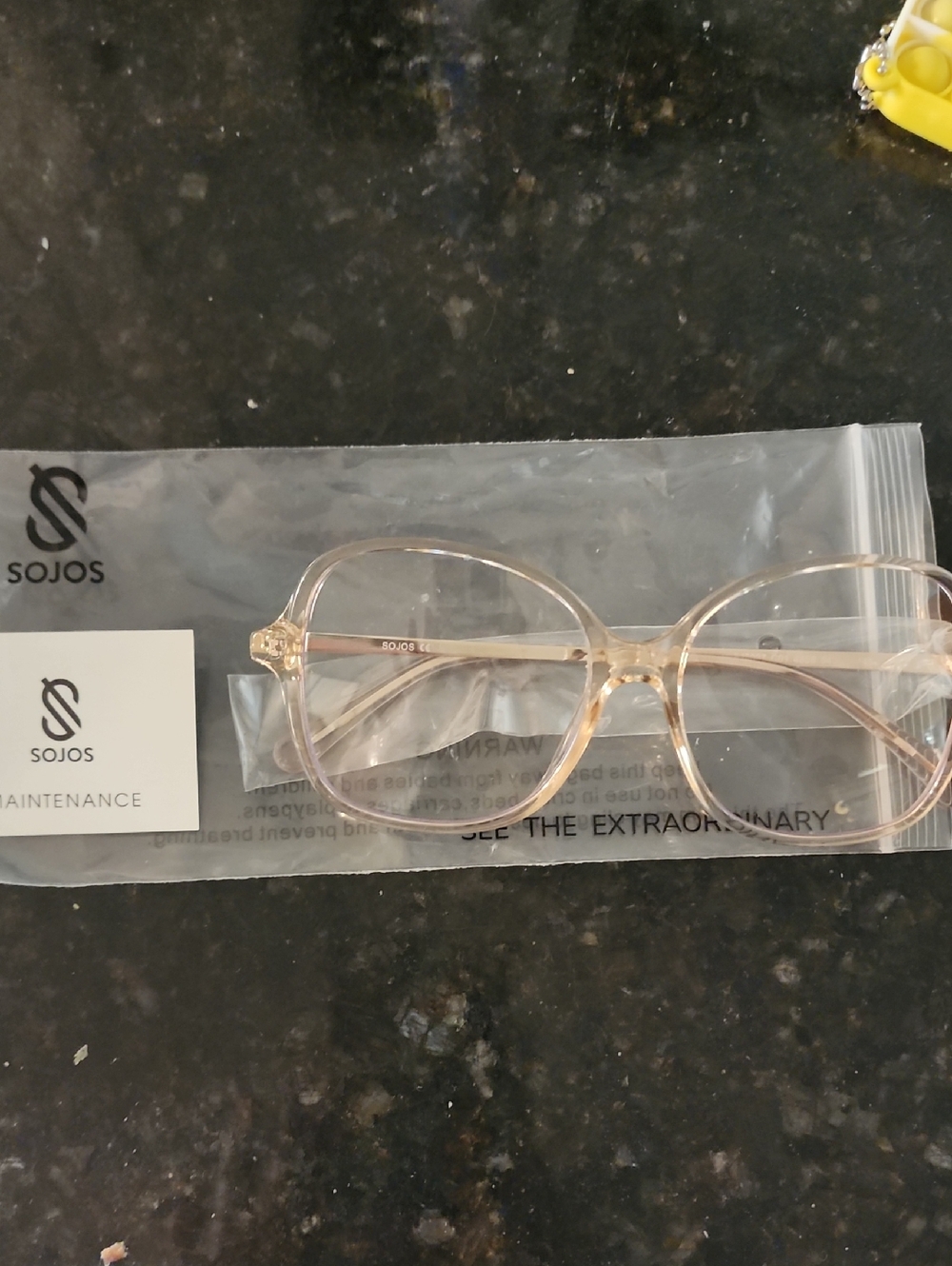 sojos women's Transparent Pink Round Frame Glasses